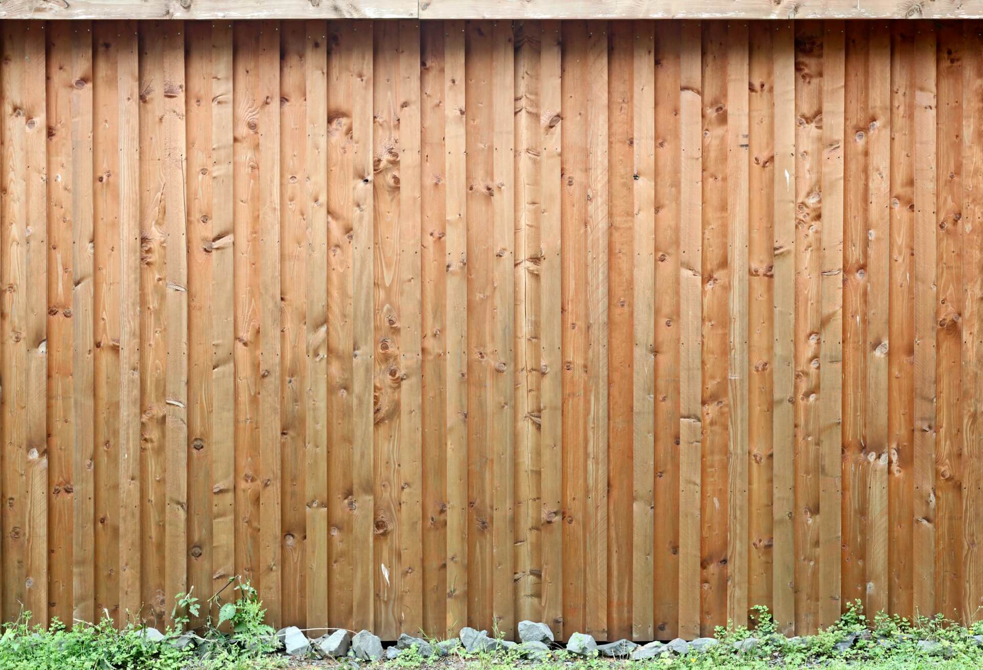 What is the strongest type of fencing?